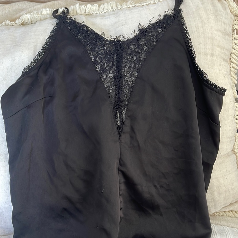 Cotton candy la lace top